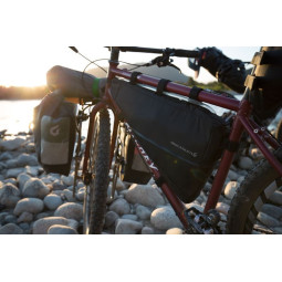 Torba na ramę BLACKBURN OUTPOST FRAME BAG MEDIUM 5,8L wodoodporna