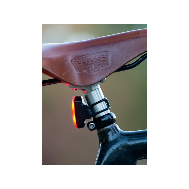 Lampka tylna BLACKBURN CLICK USB20 lumenów