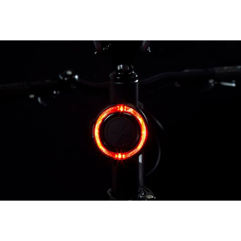 Lampka tylna SPANNINGA O FLASH XB 15 lumenów + baterie
